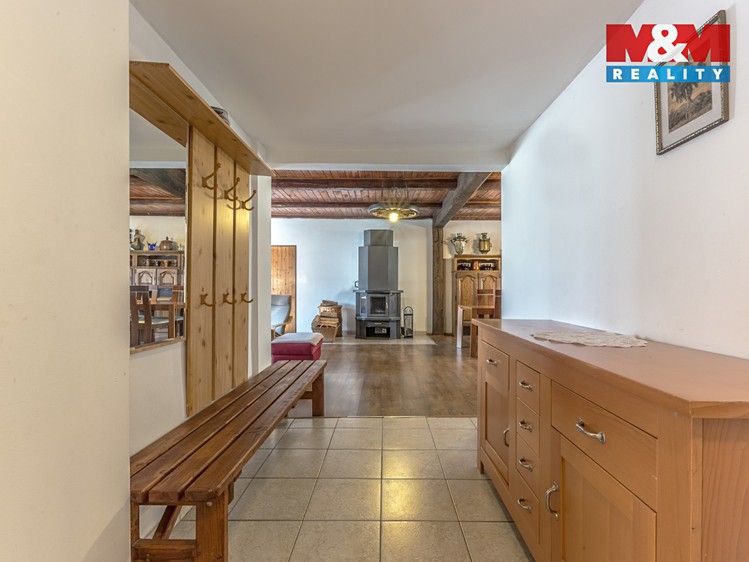 Prodej chalupy 250 m², pozemek 1 276 m² - foto 8