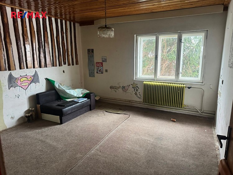 Prodej  vícegeneračního domu 280 m², pozemek 633 m² - foto 6