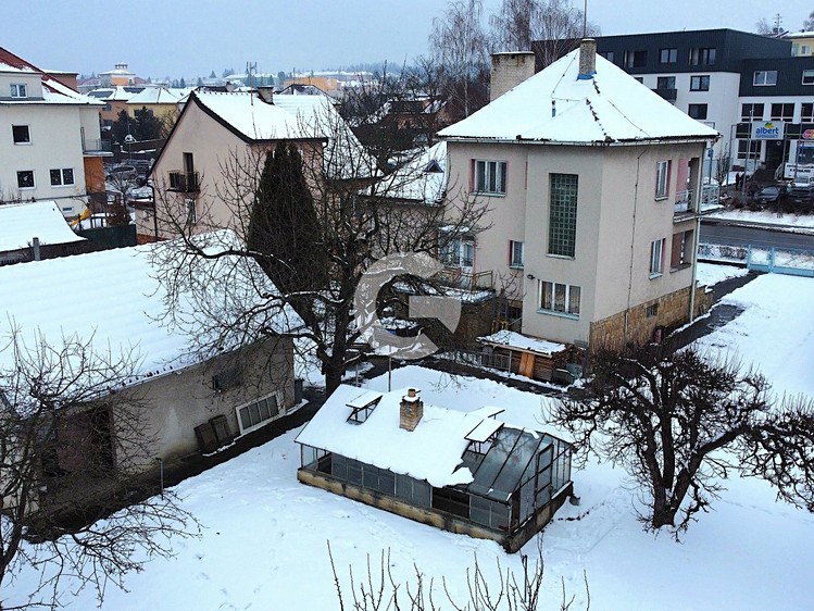 Prodej vícegeneračního domu 122 m², pozemek 1 039 m² - foto 5