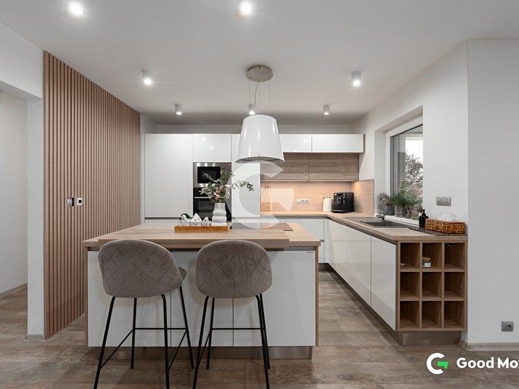 Prodej rodinného domu 146 m², pozemek 600 m² - foto 5