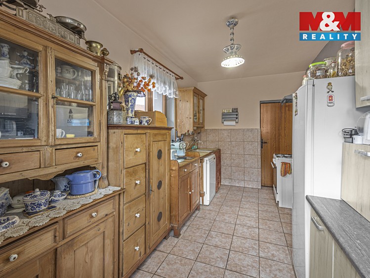 Prodej rodinného domu 109 m², pozemek 3 949 m² - foto 8