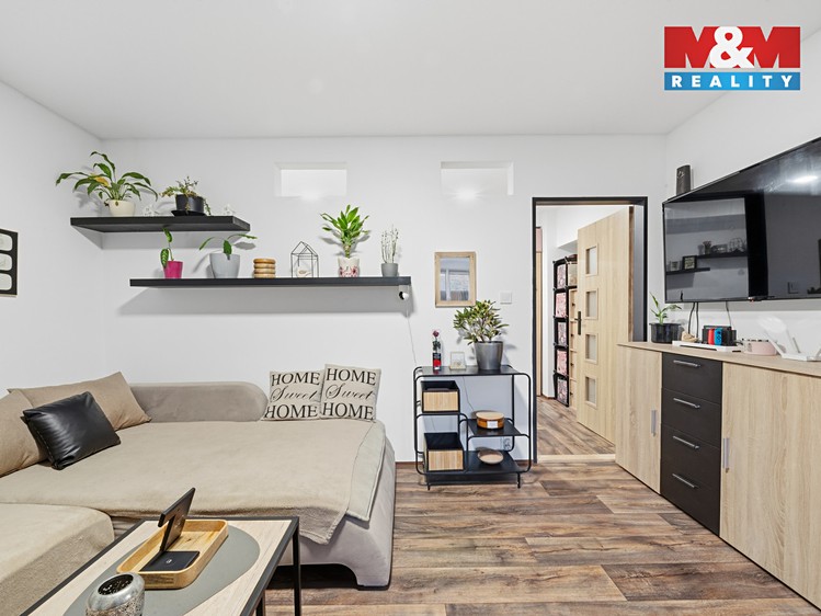 Prodej rodinného domu 791 m², pozemek 1 395 m² - foto 3