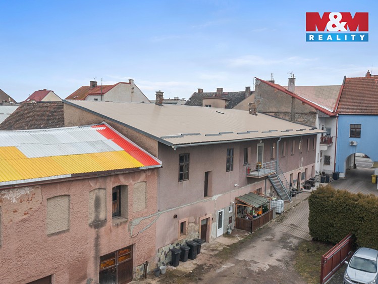 Prodej rodinného domu 791 m², pozemek 1 395 m² - foto 6