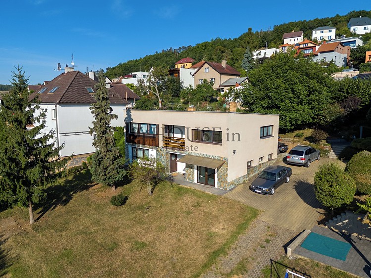 Prodej rodinného domu 192 m², pozemek 1 249 m² - foto 7
