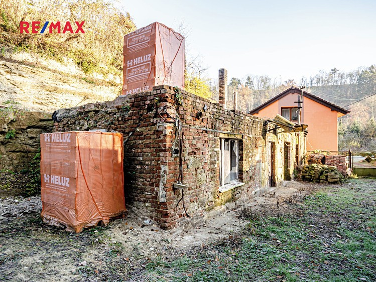 Prodej rodinného domu 65 m², pozemek 1 334 m² - foto 2