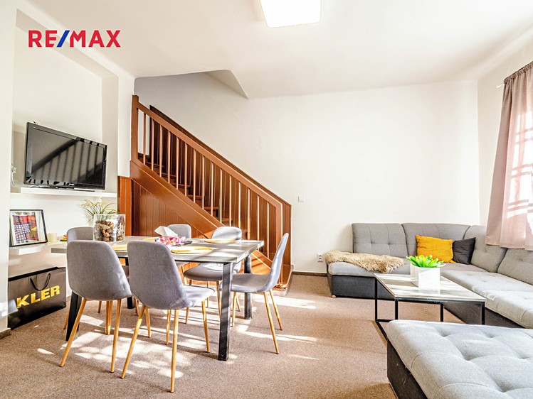Prodej rodinného domu 74 m², pozemek 278 m² - foto 8