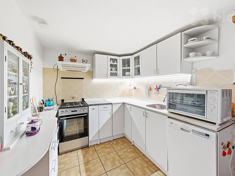 Prodej rodinného domu 127 m², pozemek 342 m² - foto 6