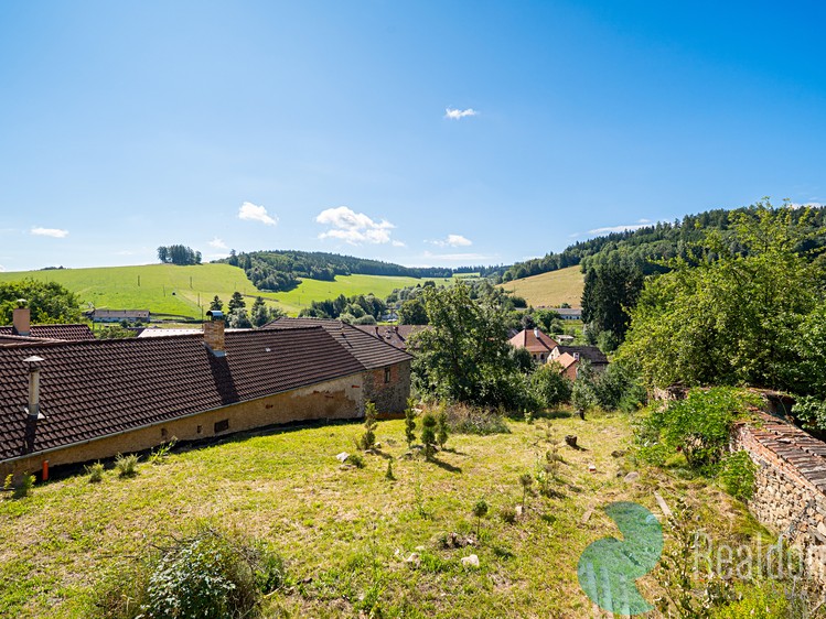 Prodej chalupy 290 m², pozemek 1 067 m² - foto 7