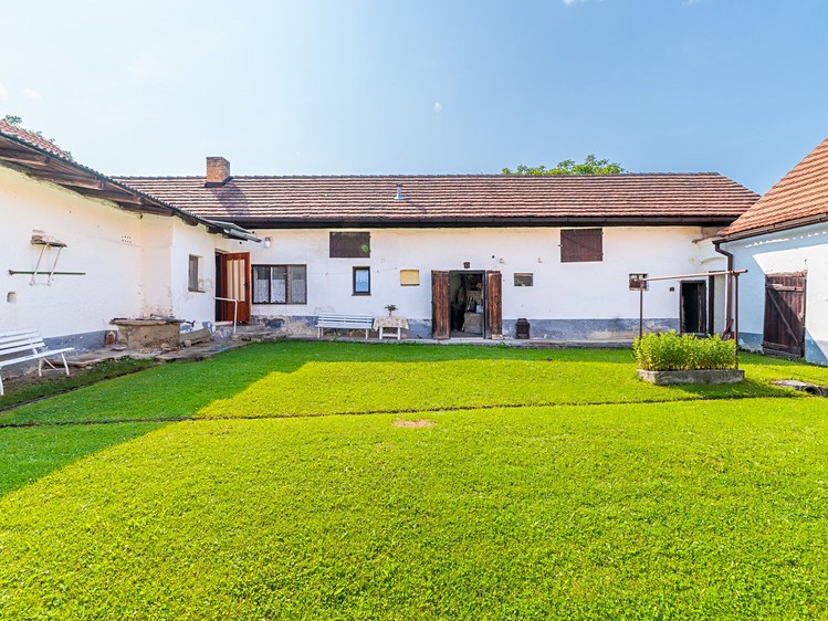 Prodej zemědělské usedlosti 138 m², pozemek 2 255 m² - foto 5