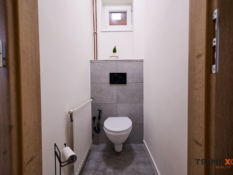 Prodej rodinného domu 125 m², pozemek 898 m² - foto 7