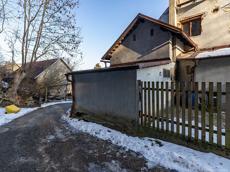 Dražba rodinného domu 110 m², pozemek 630 m² - foto 7