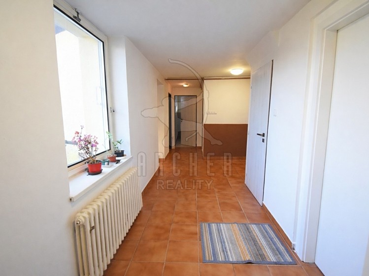 Prodej rodinného domu 140 m², pozemek 1 520 m² - foto 5