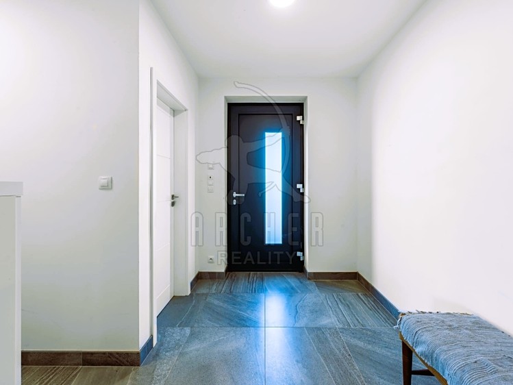 Prodej rodinného domu 152 m², pozemek 846 m² - foto 8