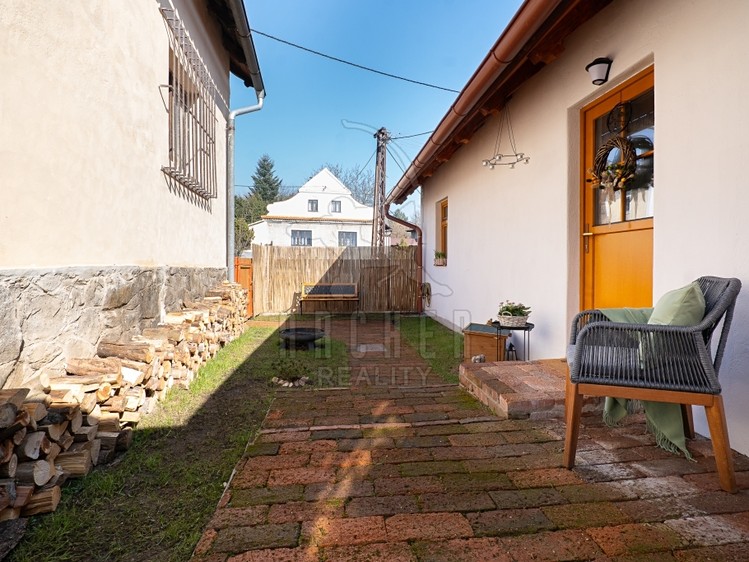 Prodej rodinného domu 68 m², pozemek 104 m² - foto 8