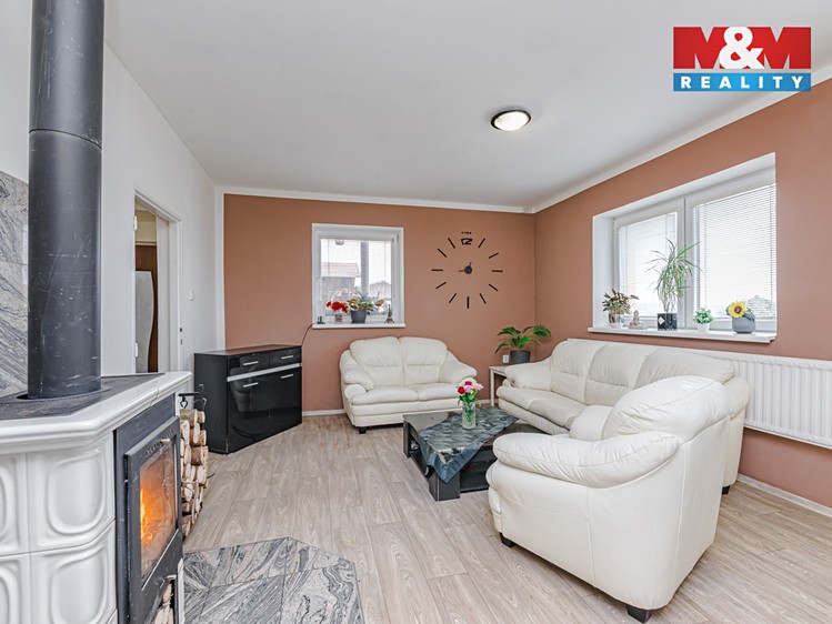 Prodej  rodinného domu 160 m², pozemek 1 454 m² - foto 3