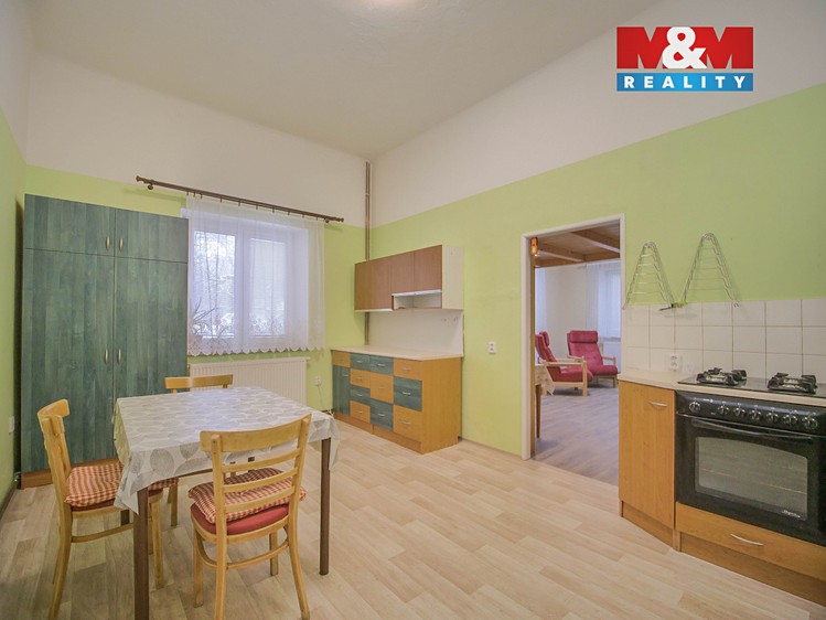 Prodej rodinného domu 120 m², pozemek 380 m² - foto 8