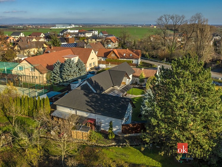 Prodej  rodinného domu 291 m², pozemek 735 m² - foto 4