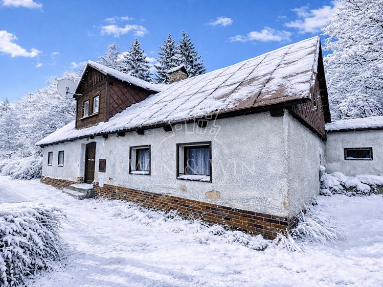 Prodej chalupy 140 m², pozemek 524 m² - foto 2