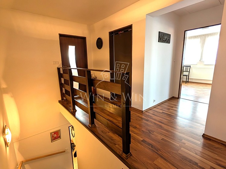 Prodej rodinného domu 141 m², pozemek 431 m² - foto 8