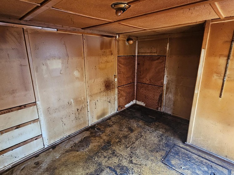 Prodej chaty 21 m², pozemek 390 m² - foto 5