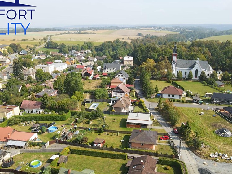 Prodej rodinného domu 200 m², pozemek 1 057 m² - foto 6