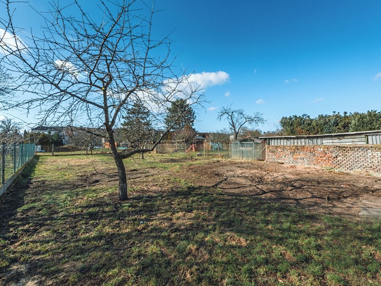 Prodej rodinného domu 240 m², pozemek 799 m² - foto 4