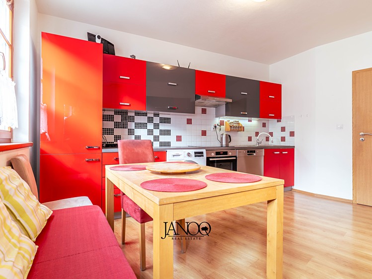 Prodej rodinného domu 83 m², pozemek 85 m² - foto 2