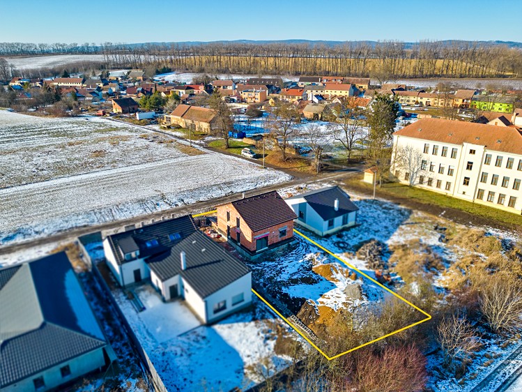 Prodej rodinného domu 160 m², pozemek 783 m² - foto 4
