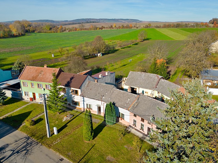 Prodej rodinného domu 107 m², pozemek 410 m² - foto 3