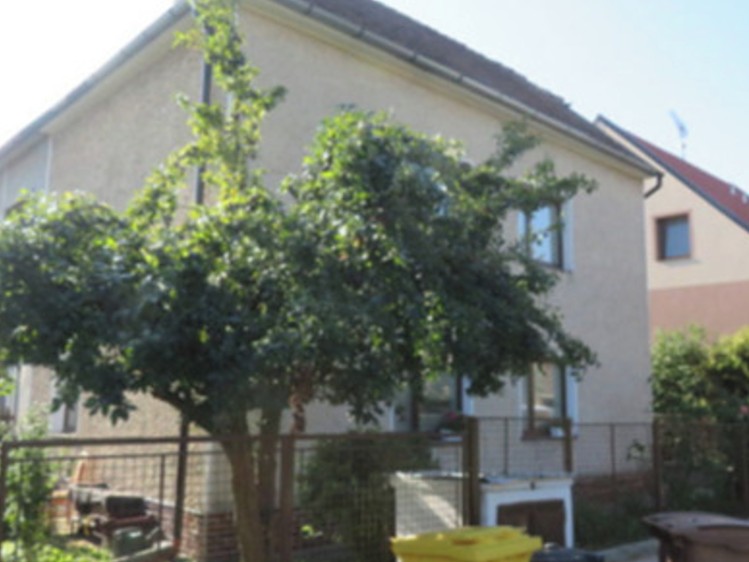 Dražba rodinného domu 200 m², pozemek 852 m² - foto 6
