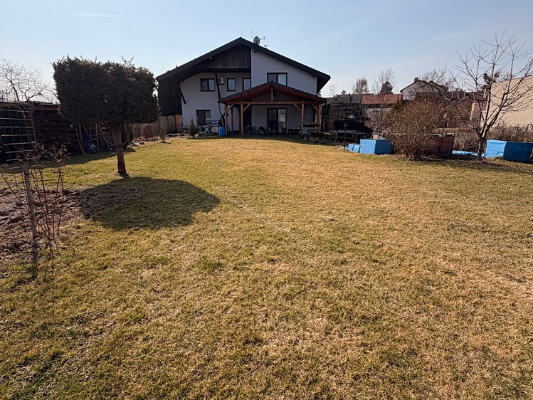 Prodej  rodinného domu 234 m², pozemek 814 m² - foto 5