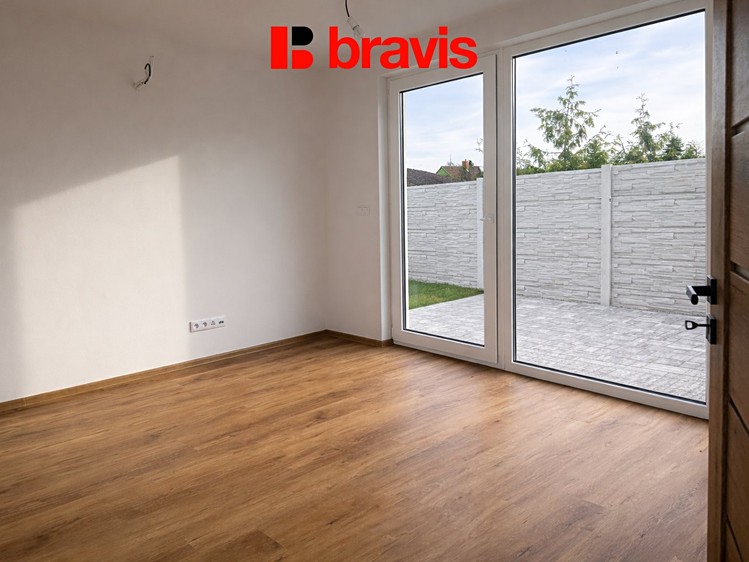 Prodej rodinného domu 80 m², pozemek 150 m² - foto 2
