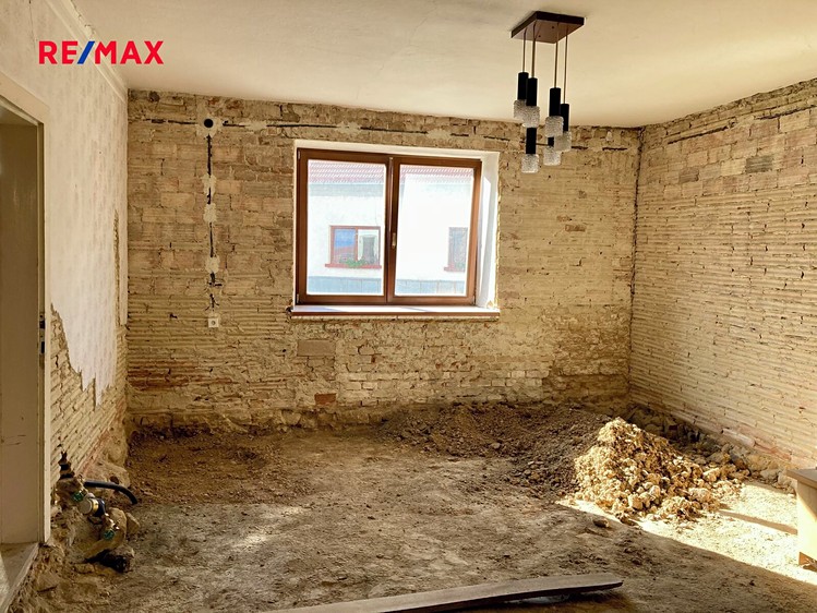 Prodej rodinného domu 90 m², pozemek 219 m² - foto 3