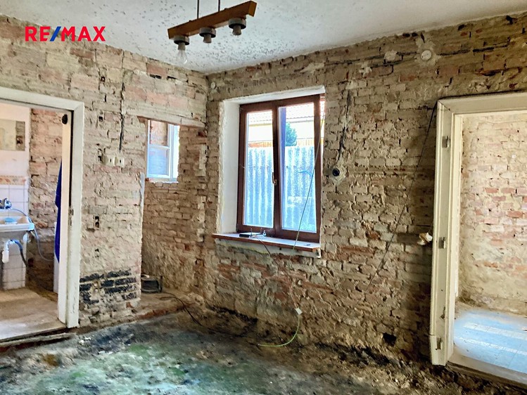 Prodej rodinného domu 90 m², pozemek 219 m² - foto 6
