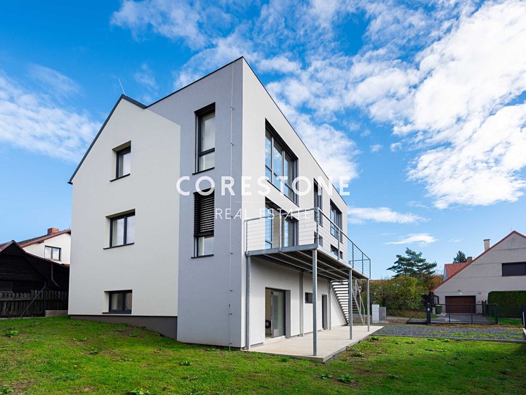 Prodej  rodinného domu 248 m², pozemek 390 m² - foto 8