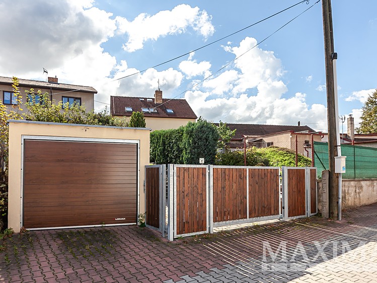 Prodej rodinného domu 230 m², pozemek 348 m² - foto 5