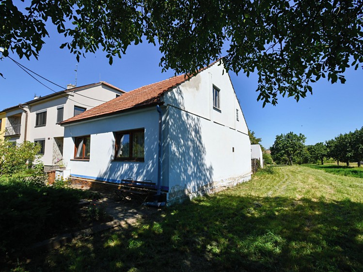 Prodej  rodinného domu 154 m², pozemek 969 m² - foto 3