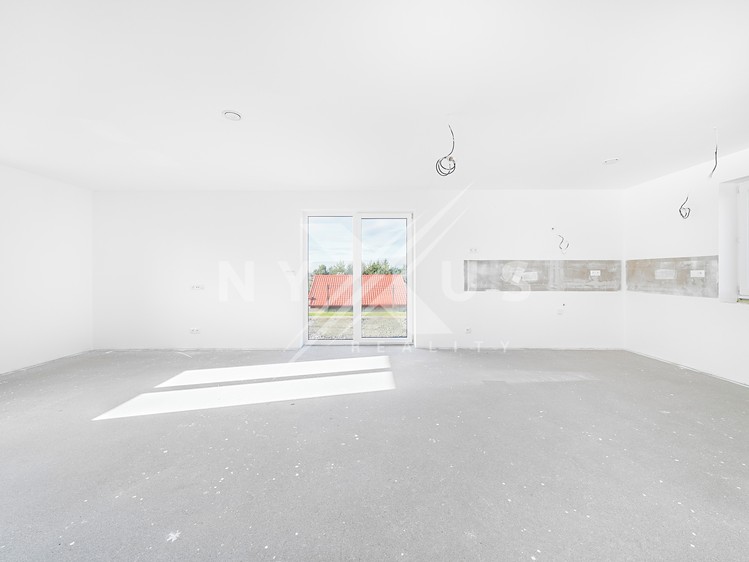 Prodej rodinného domu 115 m², pozemek 1 521 m² - foto 7
