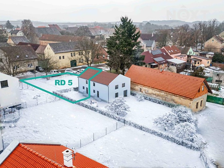 Prodej rodinného domu 103 m², pozemek 256 m² - foto 1