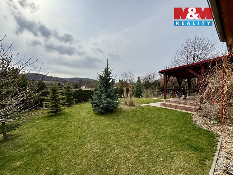 Prodej  rodinného domu 143 m², pozemek 764 m² - foto 8