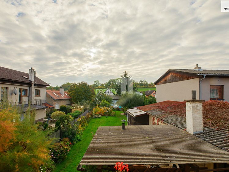 Prodej  rodinného domu 220 m², pozemek 907 m² - foto 4