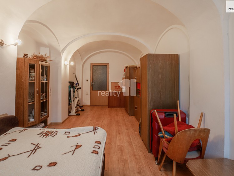 Prodej  rodinného domu 220 m², pozemek 907 m² - foto 7