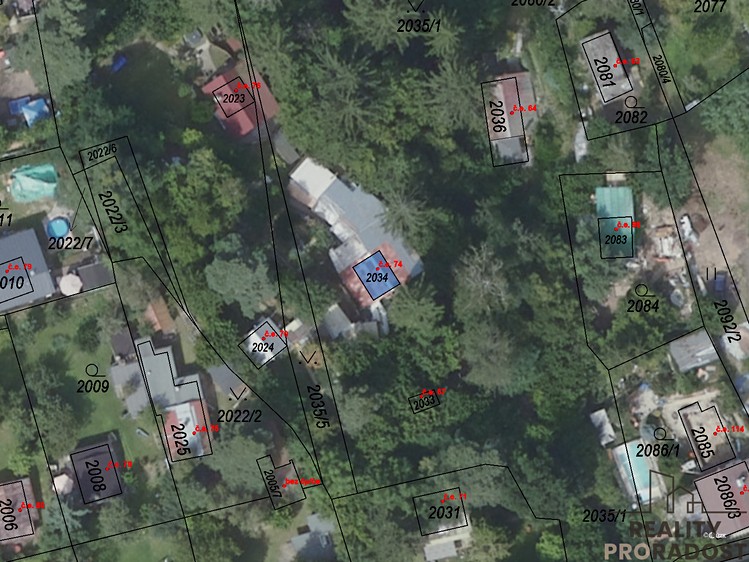 Prodej stavebního pozemku 4 500 m² - foto 2