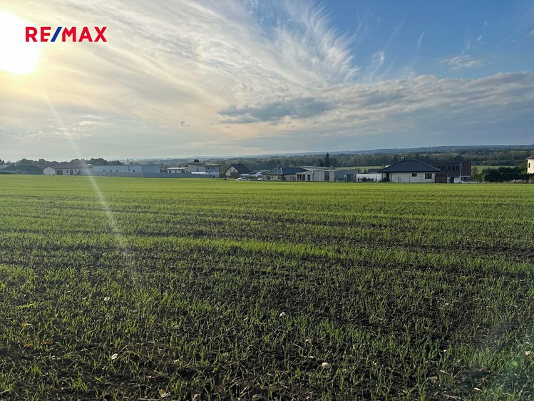 Prodej  stavebního pozemku 75 622 m² - foto 4