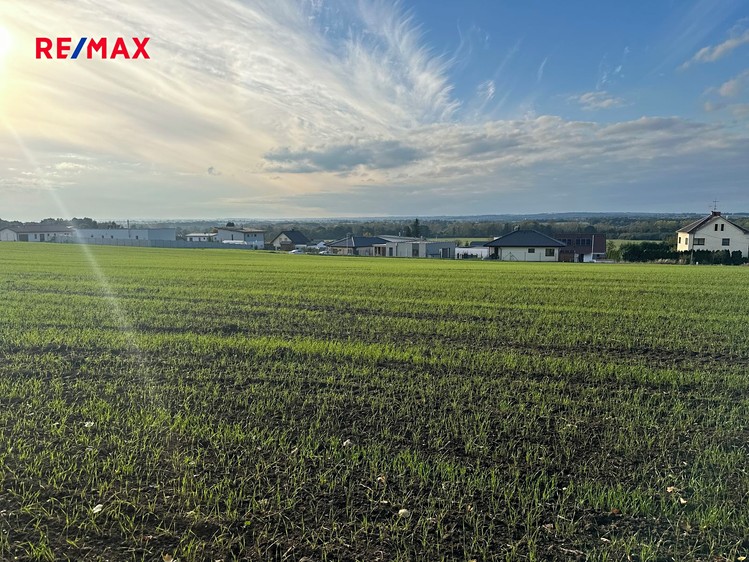 Prodej  stavebního pozemku 75 622 m² - foto 5