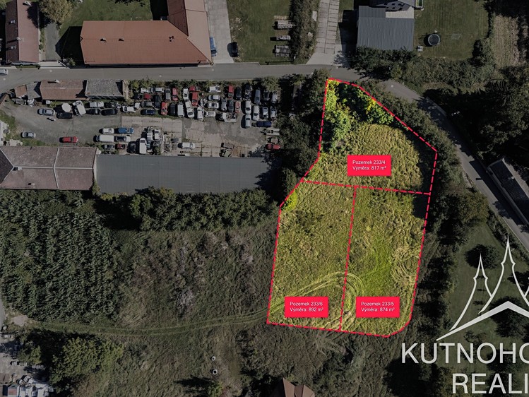 Prodej stavebního pozemku 817 m² - foto 4