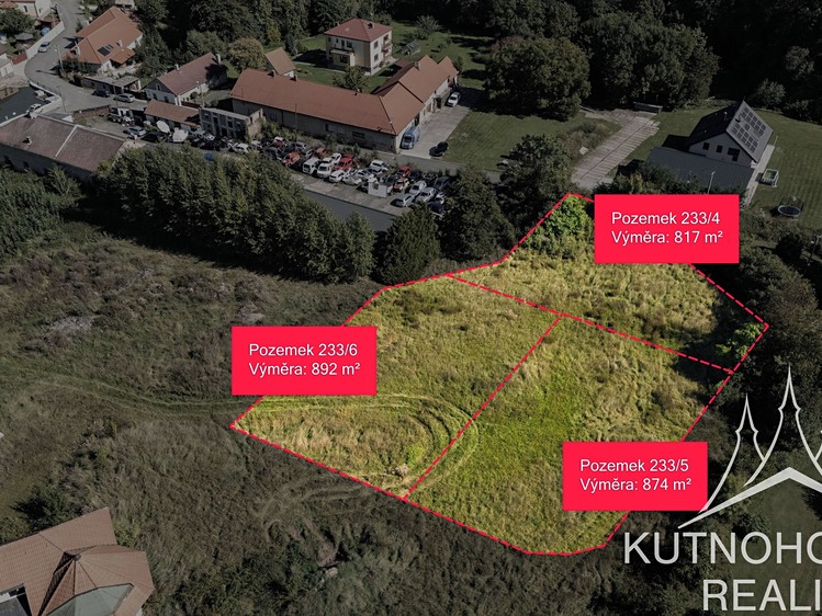 Prodej stavebního pozemku 892 m² - foto 5