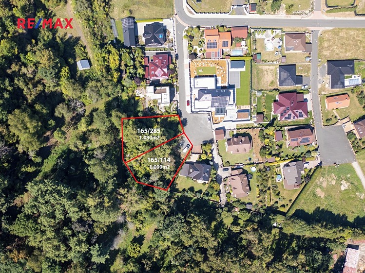 Prodej stavebního pozemku 2 129 m² - foto 1