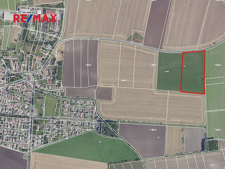 Prodej pole 34 185 m² - foto 2