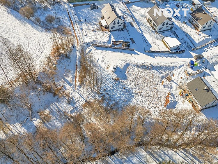 Prodej stavebního pozemku 1 000 m² - foto 8